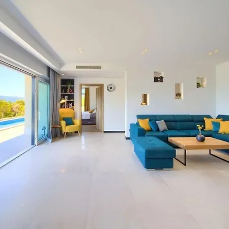 Aurum Comfortable * Pinezići